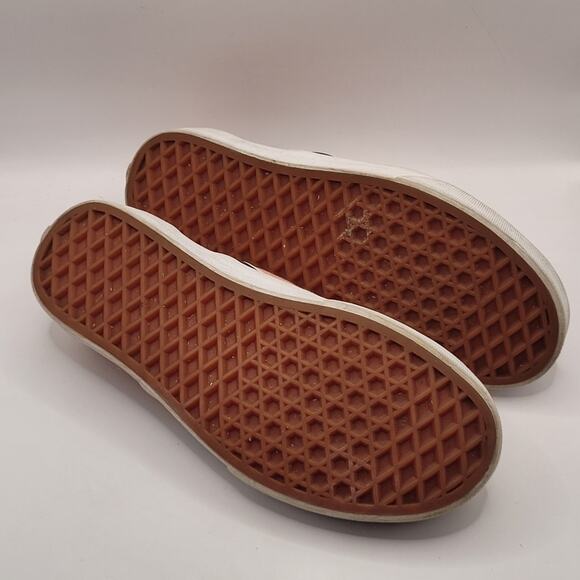 Vans Unisex Classic Slip-On Pink / White Sneakers in Checkerboard Canvas 6 - Picture 6 of 8